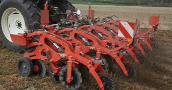 Strip tillage fuel savings at Groundswell